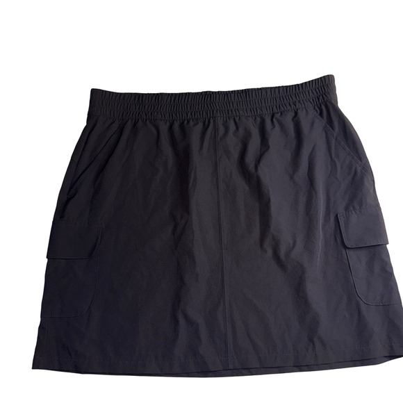 T by Talbots Pants - T by Talbots Cargo Active Skort 1X Black Elastic Waist Stretch Utility Skirt